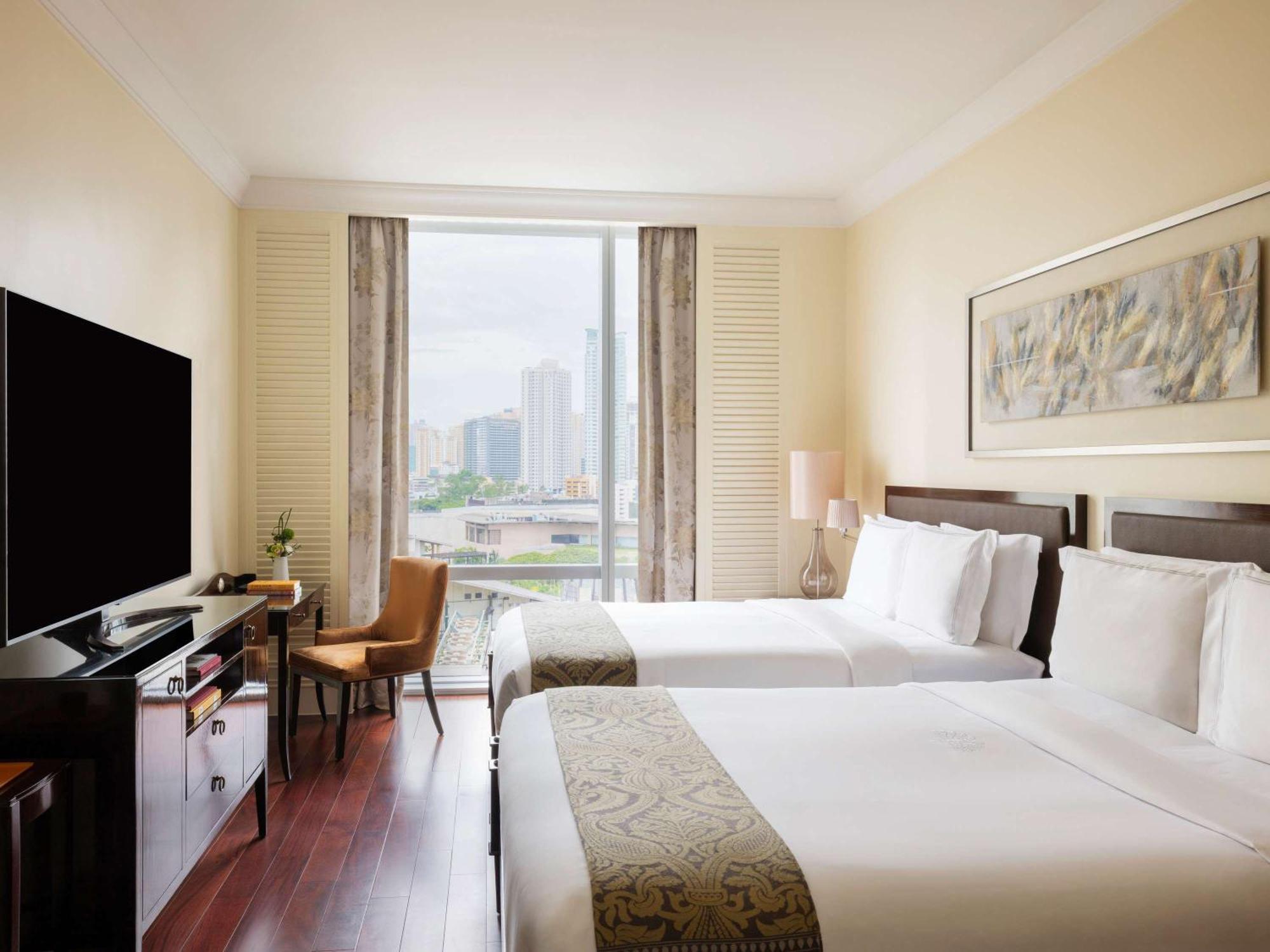 Raffles Makati Hotel Makati City Buitenkant foto